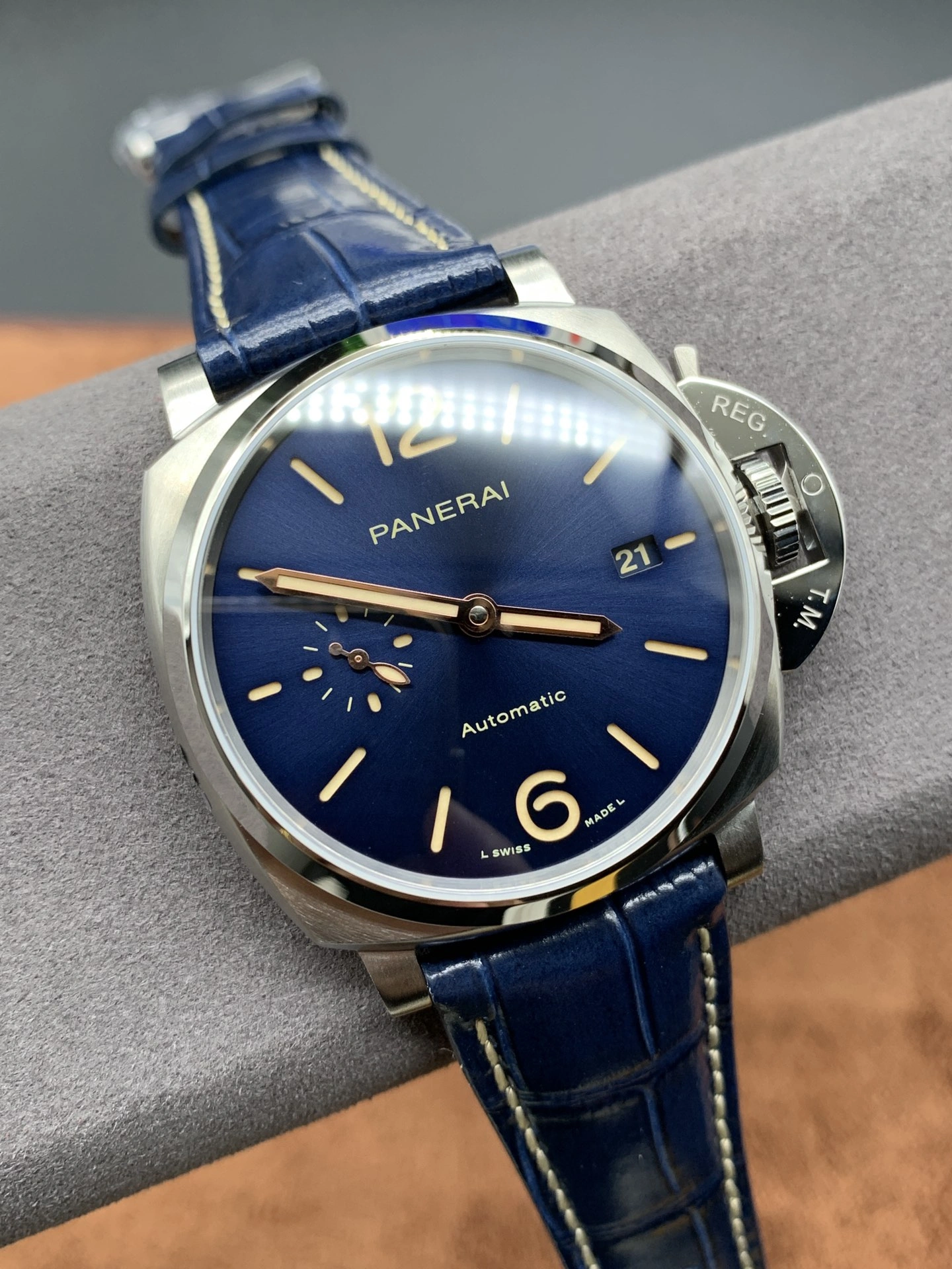 Sustainable CBD Factory Panerai Luminor Due 42mm Blue Dial (PAM00927) 1:1 Super Clone – DDP.900 Movement 359